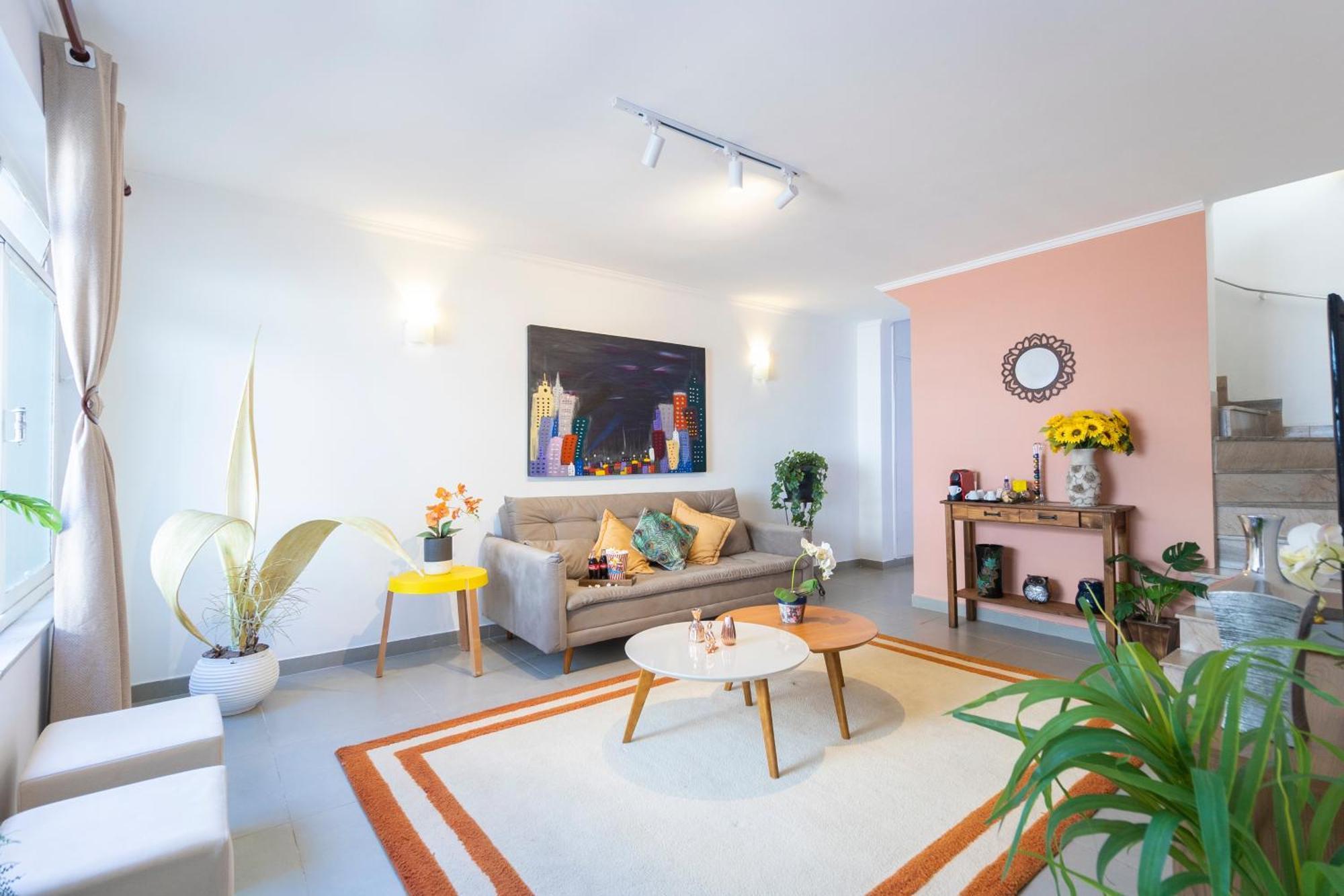 Casa Aconchegante Com 4 Quartos Na Madalena *